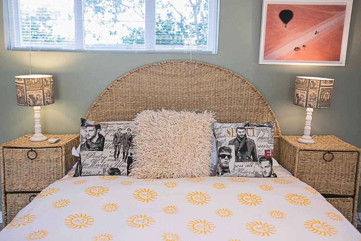 Delightful Db Story Loft With Airconditioning Apartment Hermanus